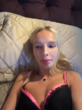 Milieva11 Live XXX-Chat