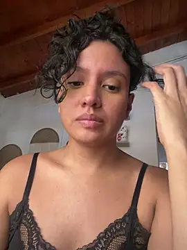 xnoiawell Live XXX-Chat