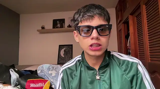 Andy_Belier23 Obrolan Langsung XXX