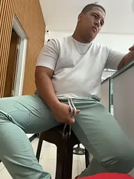 Онлайн чат XXX Patricio_02