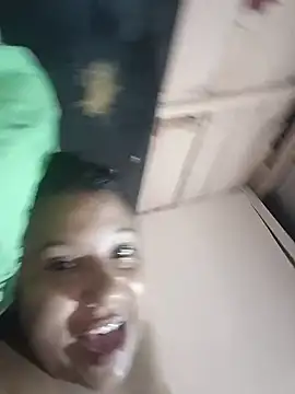 hotblack-2's Webcam Show