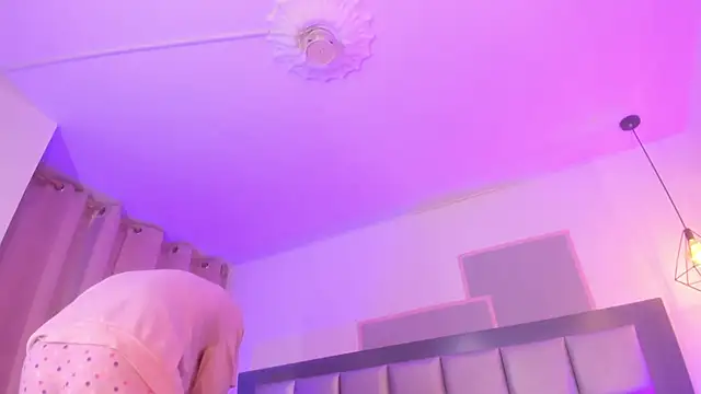 Živý XXX chat Maddie_Ray