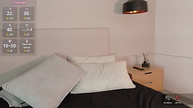 Chat +18 de Adrianaa_gold ao vivo