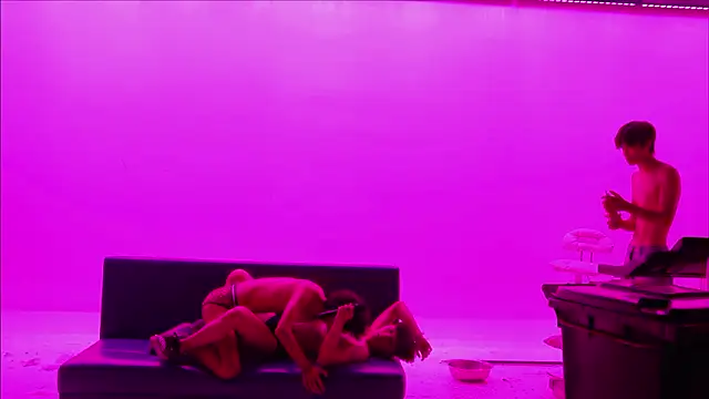 XXX chat uživo modela Klimax-888