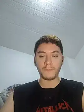 brandonstivm – Naživo XXX chat