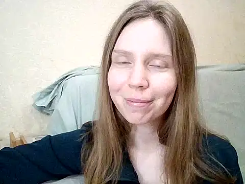 Tavereni Adlı Modelin Canlı XXX Sohbeti