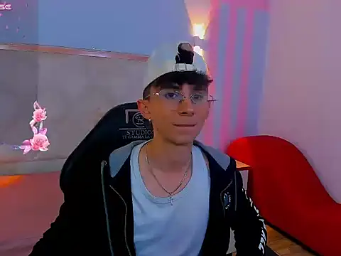 Peter_tay live XXX chat