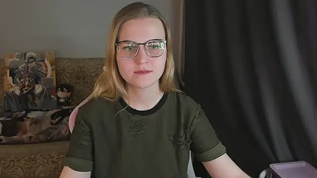 Chat XXX ao vivo de MissBrightShine