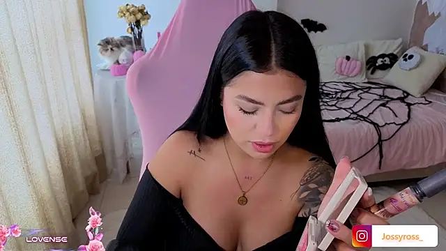 Victoryyy_ Adlı Modelin Canlı XXX Sohbeti