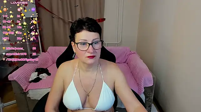 JennyMons Chat XXX in diretta