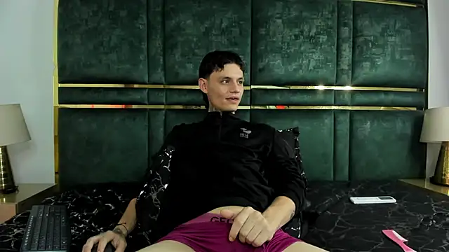 แชท XXX สดของ JackGriffin_