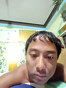 superv5 Adlı Modelin Canlı XXX Sohbeti