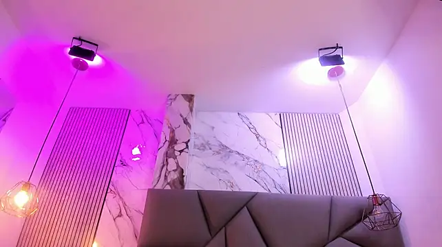XXX chat uživo modela alisstarr