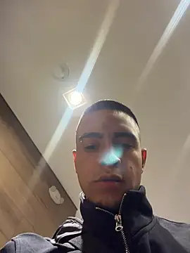 willclayy Obrolan Langsung XXX