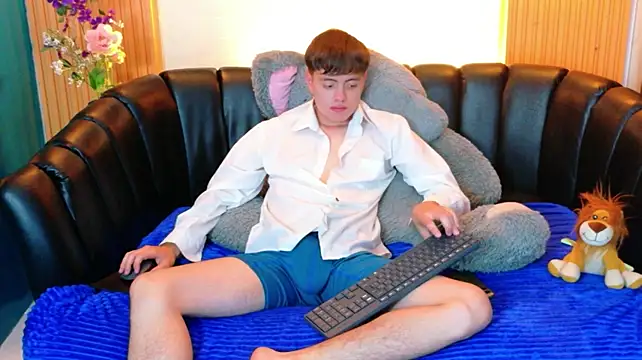 Brian_Montes Live XXX Chat