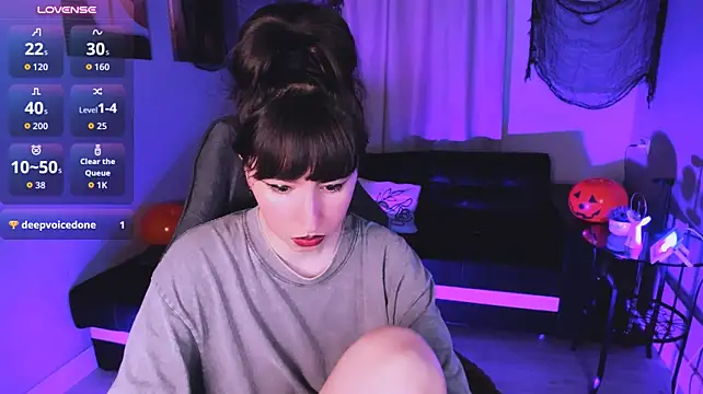 Lily_xBabe: онлайн-секс-чат