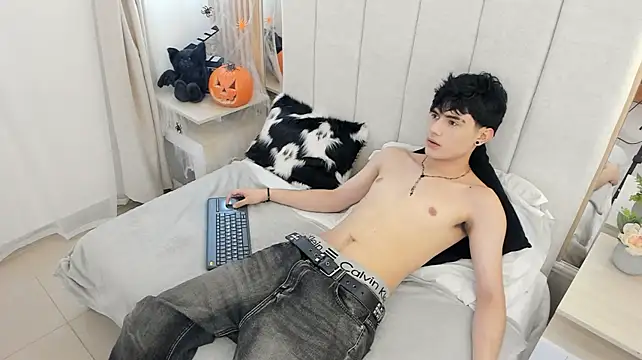 Alan__brook Live XXX Chat