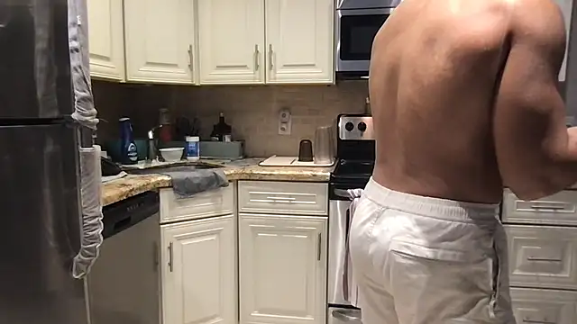 BigGuyMuscle Live XXX Chat