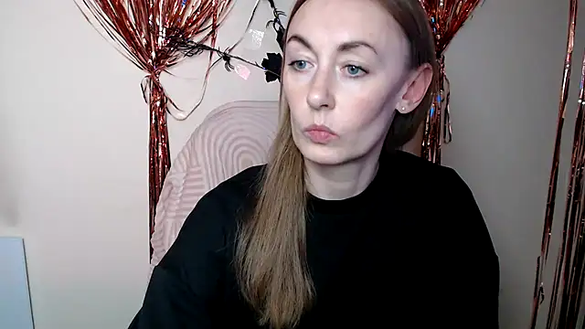 LiaX77_'s Live XXX Chat