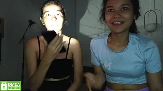 sexychanell_18's Live XXX Chat
