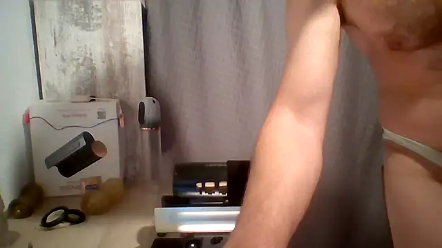 Oliverlong Live XXX-Chat