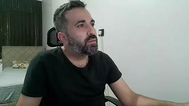 tgltplsr Adlı Modelin Canlı XXX Sohbeti