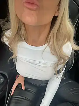 EllieAfterDark89 Live XXX-Chat