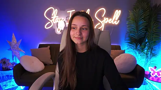 TinyNatalie live XXX chat