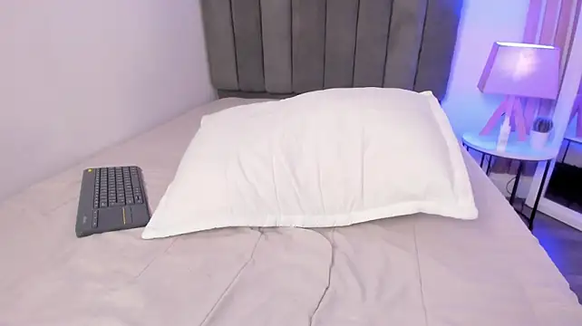 Adams__Bobby 现场XXX聊天