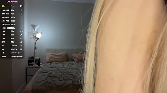 Mililluu live XXX chat