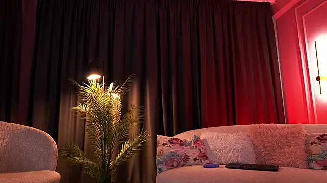 دردشة Red_Kim الجنسية المباشرة