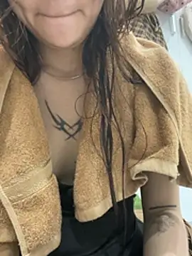 XXX chat uživo modela _AnneMia_