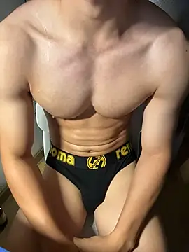 saltymuscleboy 在線直播表演