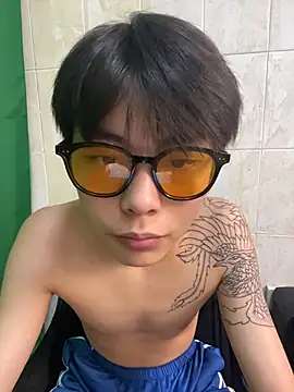 DDD_17 Live XXX-Chat