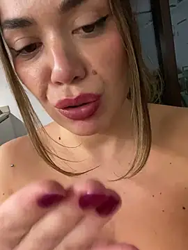 -Angelina Chat XXX live