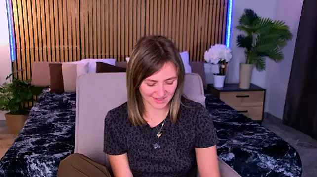 EmeraldGlow Chat XXX in diretta