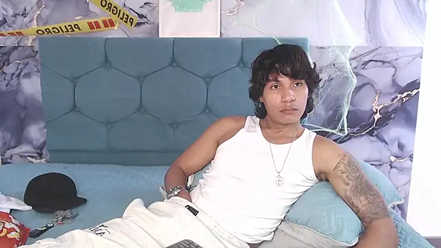 MaximilianRoth Chat XXX in diretta