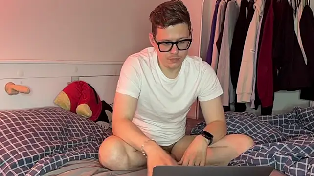 daniel-below Live XXX-Chat