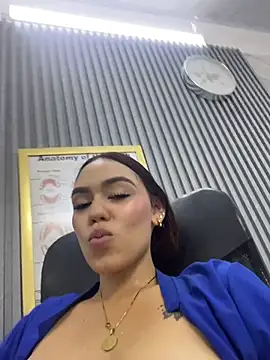 daniela-sexy's Live XXX Chat