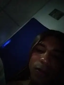 Julian_Akerman – Naživo XXX chat