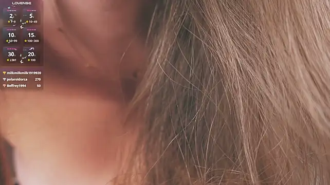 Aniiehottieのウェブカメラショー