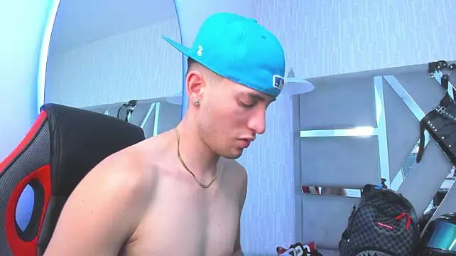 hunterheat__'s Live XXX Chat