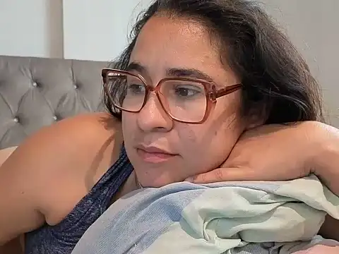 estrellajunior Live XXX-chat