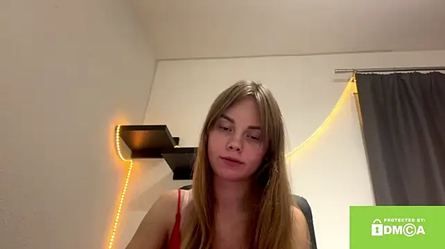 SunnyStrike Live XXX-Chat