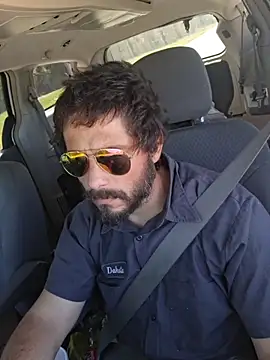 Sitonmyface2020@xh élő XXX-chatje