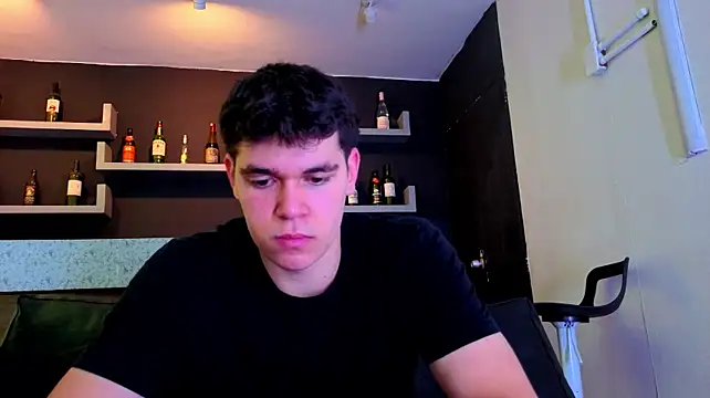 taylor_morgann: онлайн-секс-чат