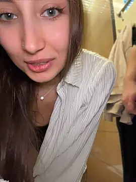 ICrazyOneIRL Live XXX-chat