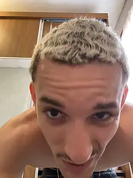 Chat XXX ao vivo de Astro7raro