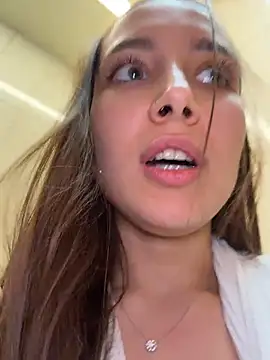 Živý XXX chat ICrazyOneIRL