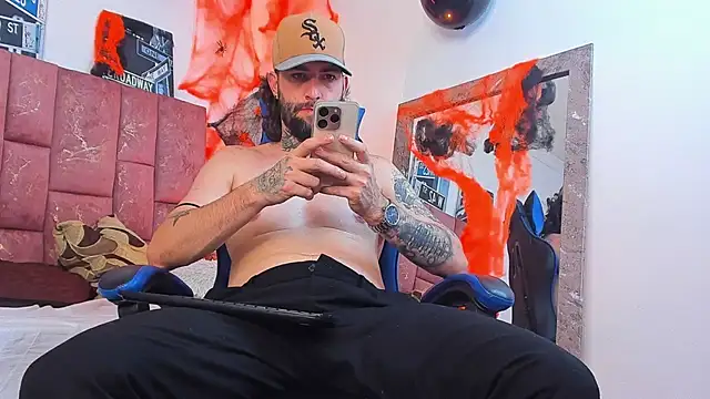 Chatroom XXX en direct de ALPHA_MASTER1
